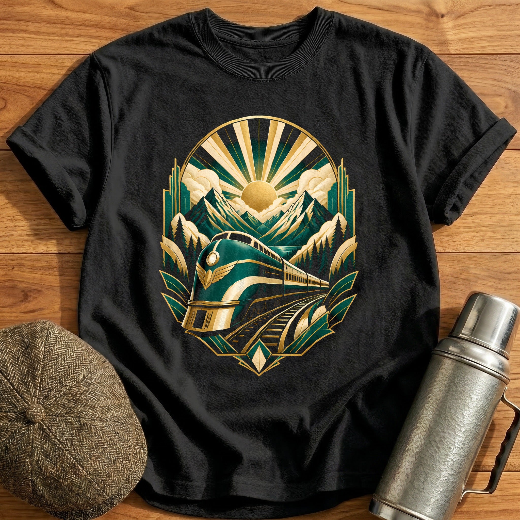 Deco Mountain Train 90 T-Shirt - Black